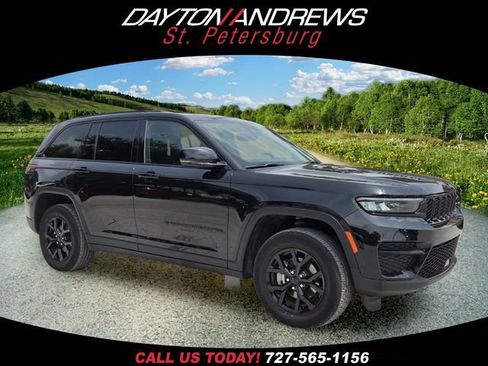 Certified 2024 Jeep Grand Cherokee Altitude RWD image 1
