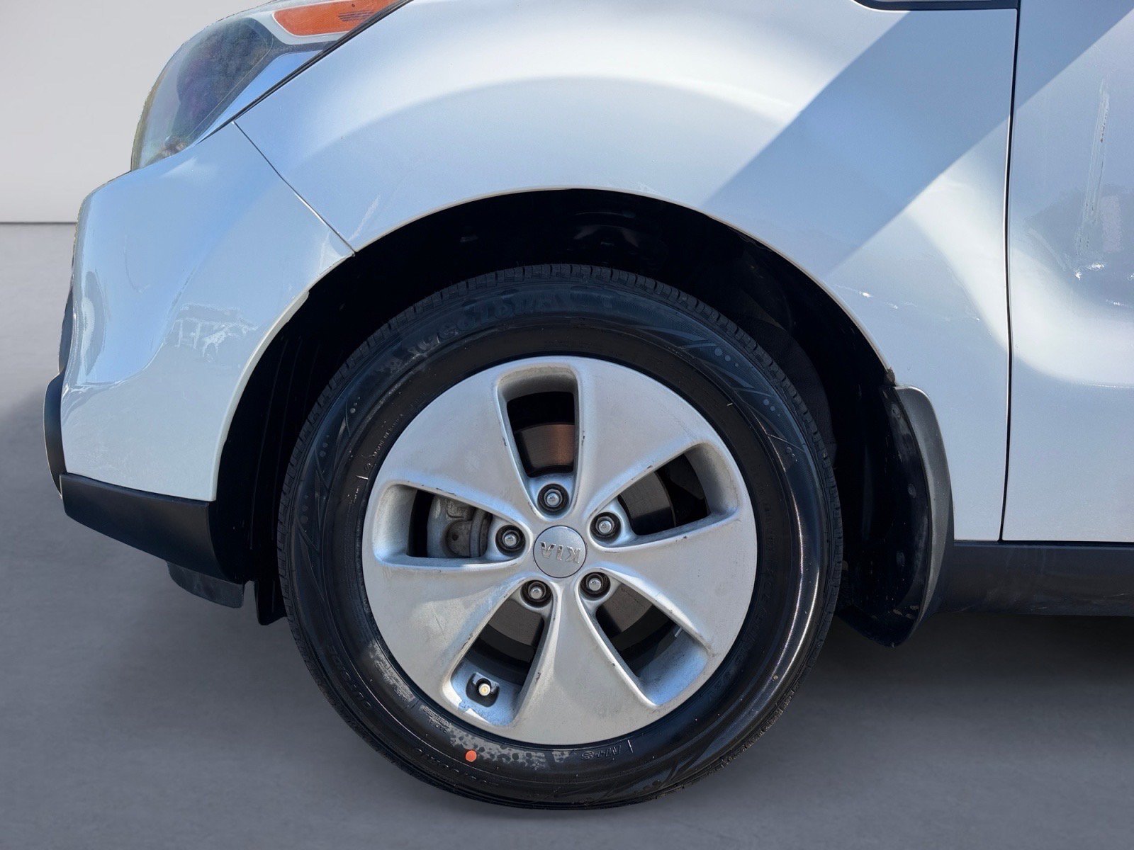 Used 2015 Kia Soul FWD image 9