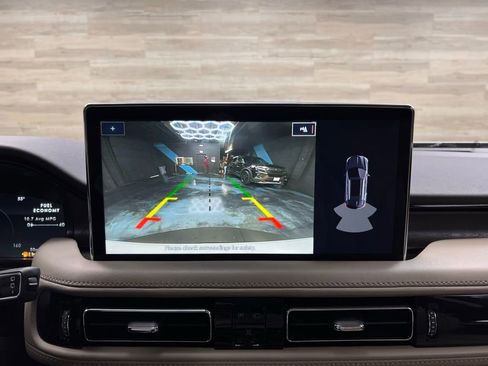 Used 2022 Lincoln Nautilus Reserve w/ Luxury Package image 14