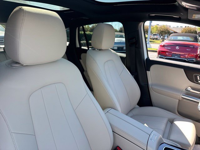 Used 2026 Mercedes-Benz GLA 250 4MATIC image 32