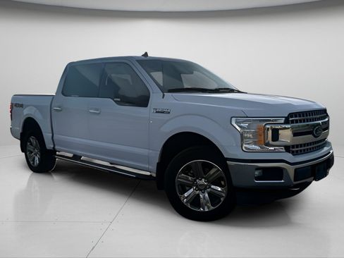 Used 2019 Ford F150 XLT w/ Equipment Group 302A Luxury AWD/4WD image 2