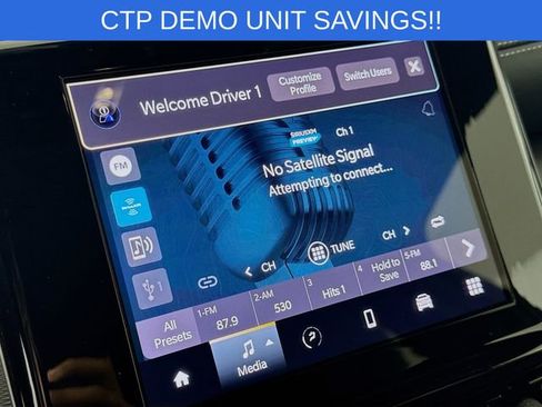 New 2025 Jeep Grand Cherokee Altitude image 14