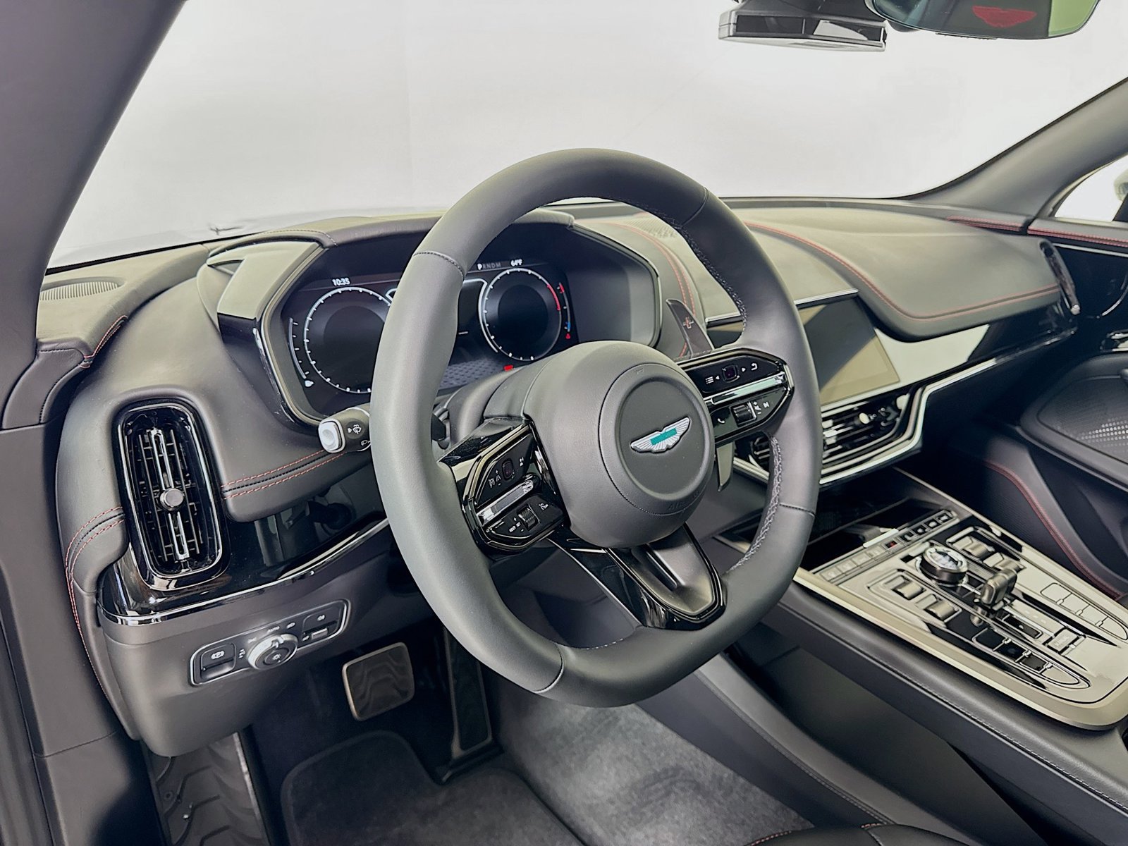 Used 2026 Aston Martin DBX 707 AWD/4WD image 11