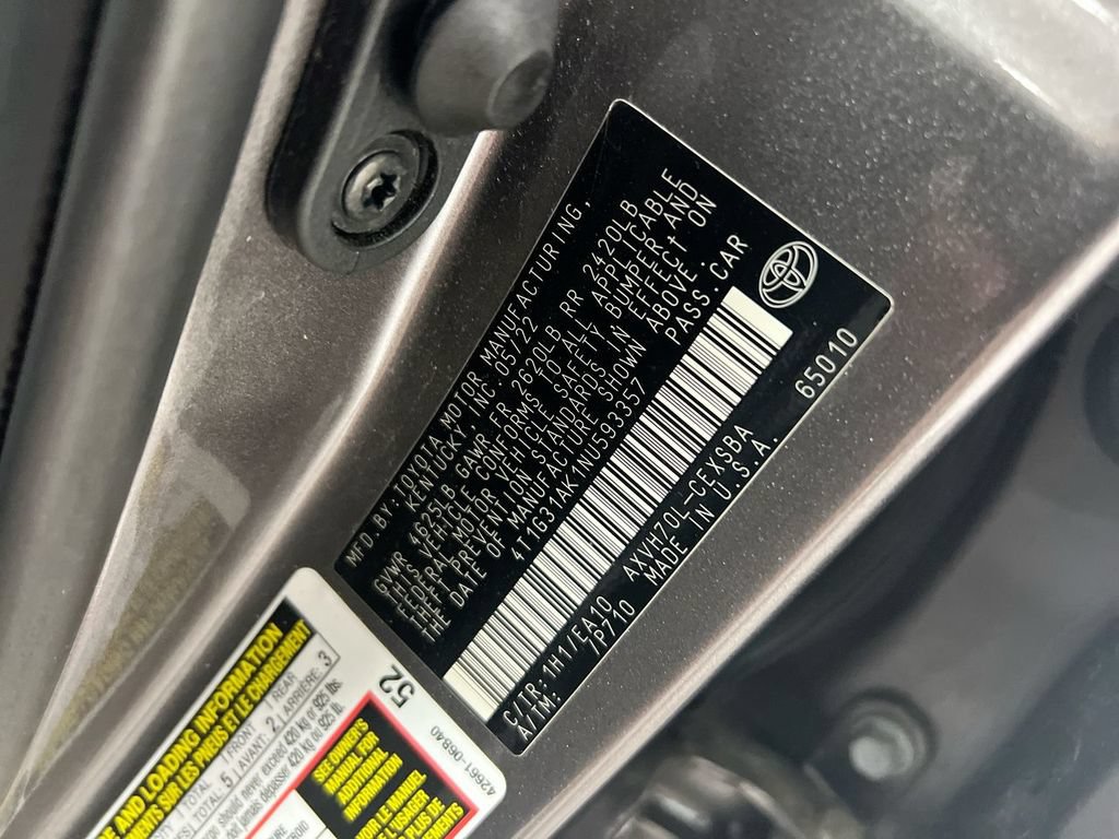 Used 2022 Toyota Camry SE FWD image 27