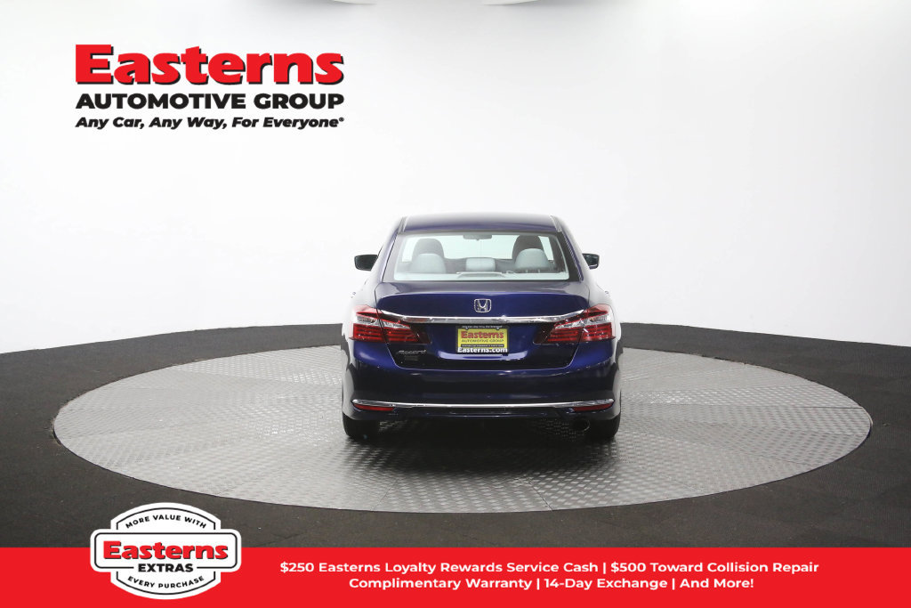 Used 2017 Honda Accord LX image 35