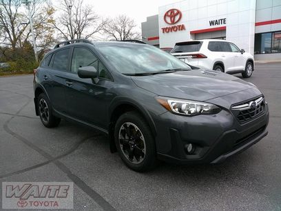 Used 2022 Subaru Crosstrek 2.0i Premium w/ Moonroof Package