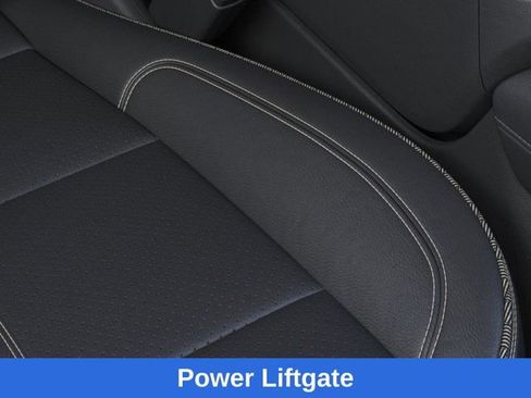 New 2025 Chevrolet Suburban High Country image 22