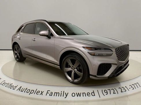 Used 2023 Genesis GV70 2.5T w/ Sport Prestige Package AWD/4WD image 6