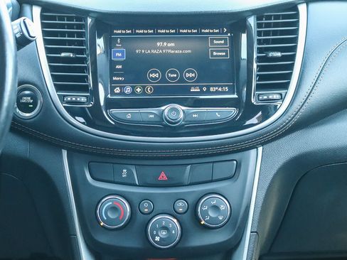 Used 2022 Chevrolet Trax LT w/ Driver Confidence Package AWD/4WD image 13