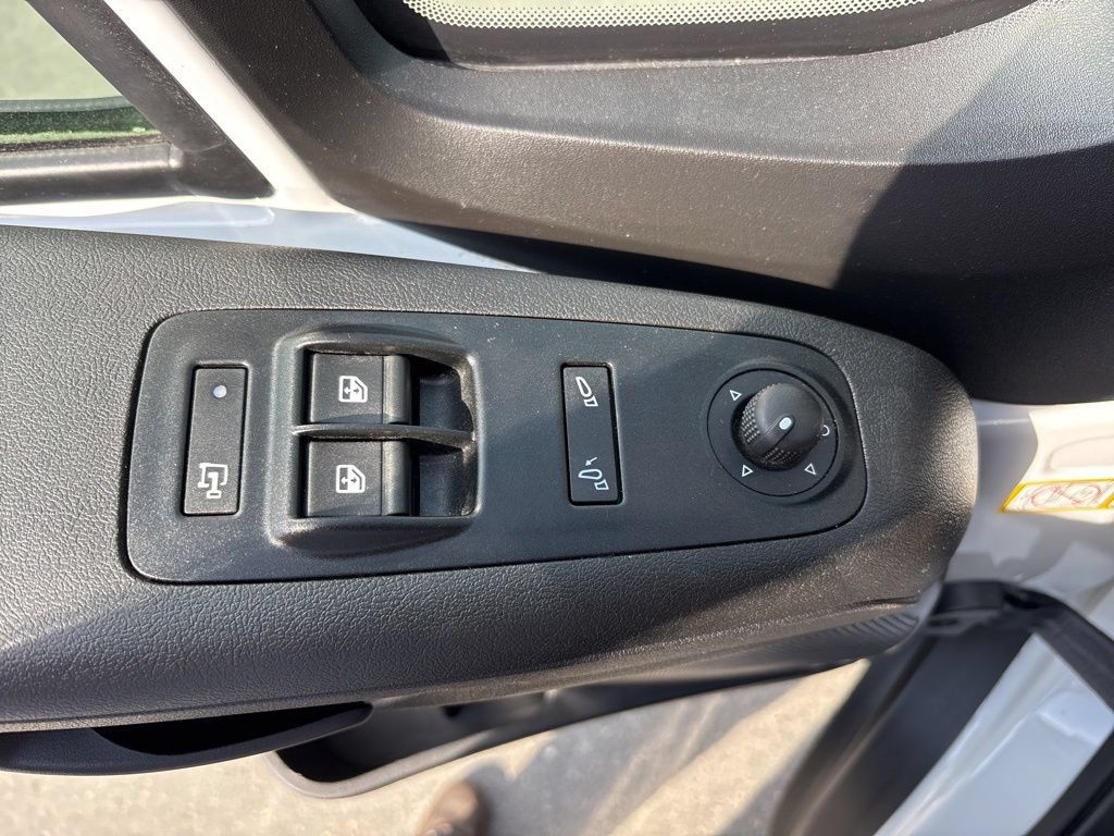 Used 2025 RAM ProMaster 3500 w/ Safety Group FWD image 17