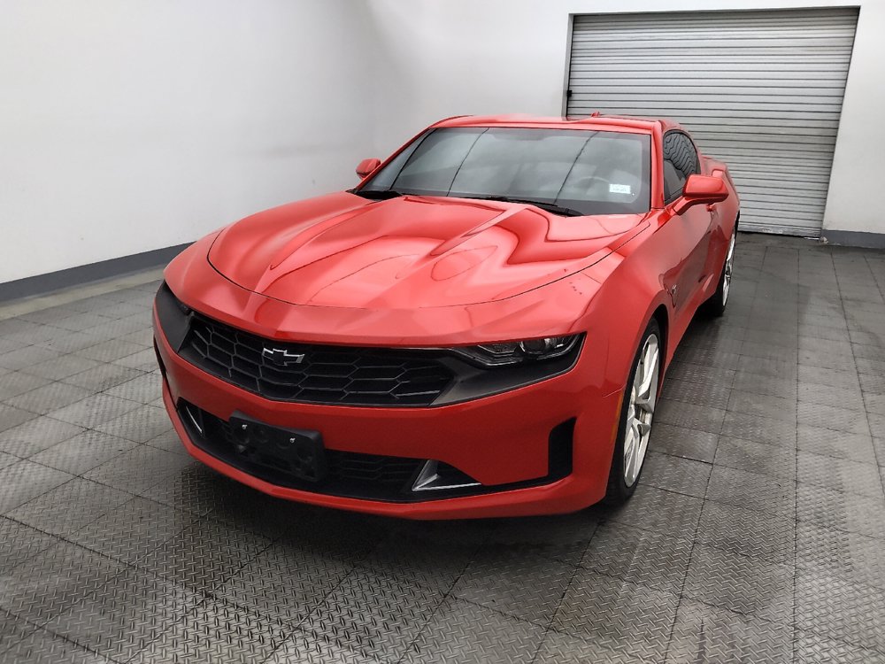 Used 2020 Chevrolet Camaro LT w/ RS Package RWD image 15