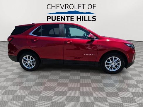 Used 2024 Chevrolet Equinox LT FWD image 9
