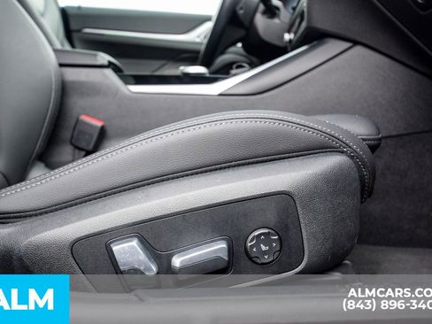 Used 2024 BMW i4 xDrive40i AWD/4WD image 37