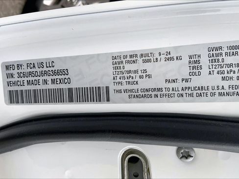 Used 2024 RAM 2500 Big Horn image 31