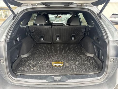 Used 2024 Subaru Outback Wilderness AWD/4WD image 7