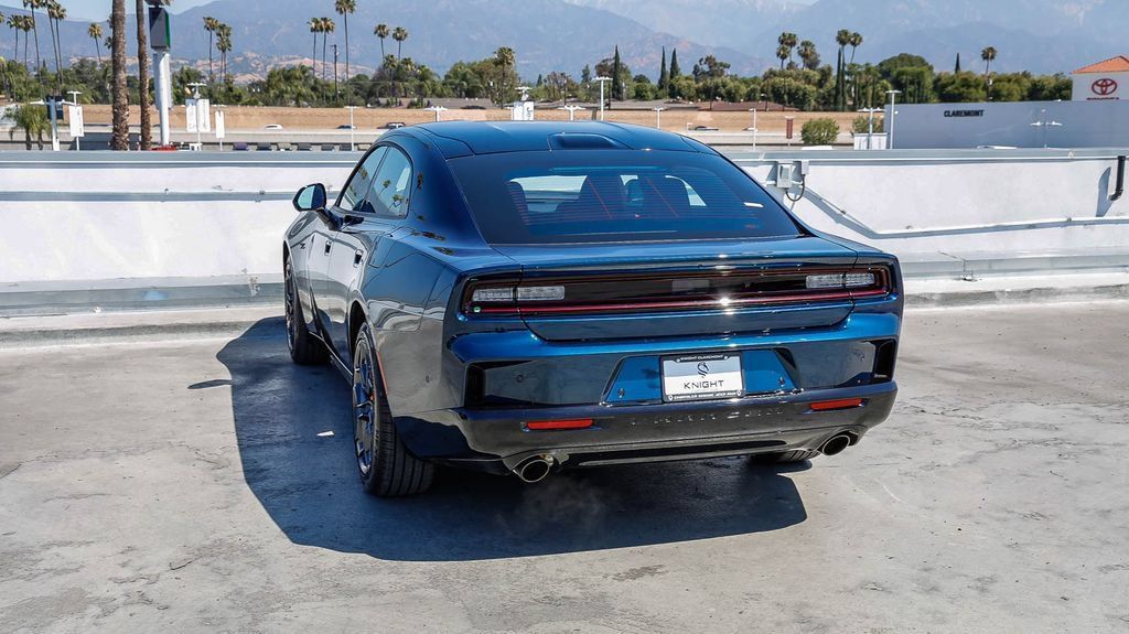 New 2026 Dodge Charger R/T AWD/4WD image 7