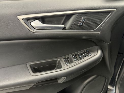 Used 2023 Ford Edge SEL AWD/4WD image 18