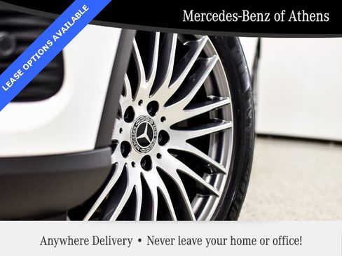 Certified 2025 Mercedes-Benz GLC 300 GLC 300 image 9