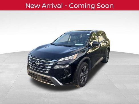 Certified 2026 Nissan Rogue SL FWD image 1