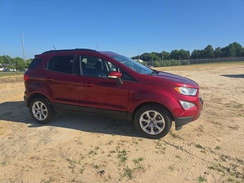 Used 2021 Ford EcoSport SE FWD image 4