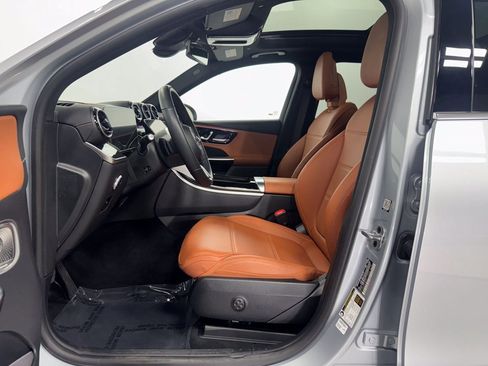 Certified 2024 Mercedes-Benz GLC 300 4MATIC image 8