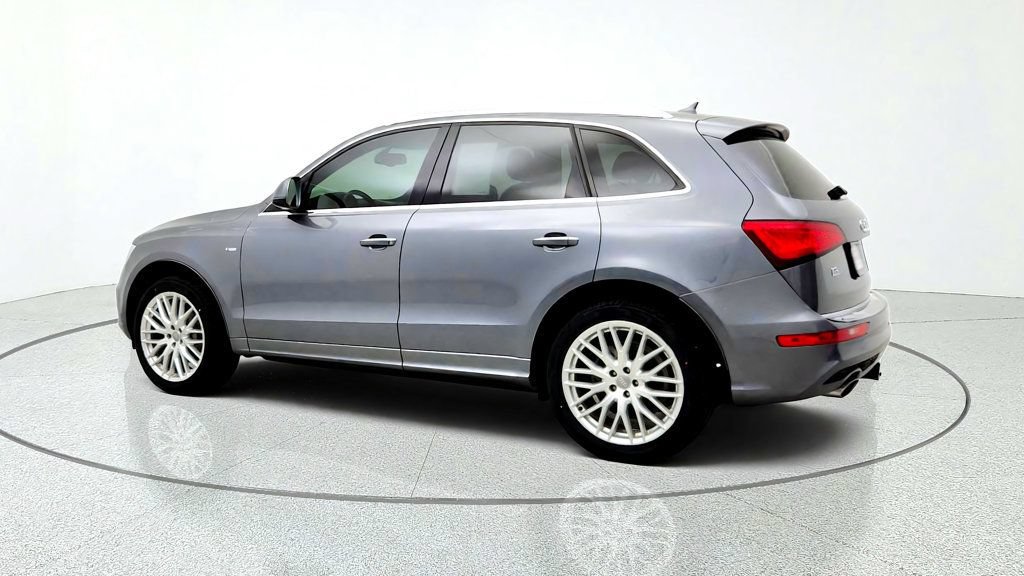 Used 2017 Audi Q5 2.0T Premium Plus w/ Technology Package AWD/4WD image 7