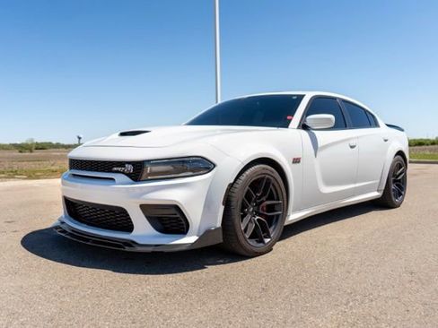 Used 2021 Dodge Charger Scat Pack RWD image 3