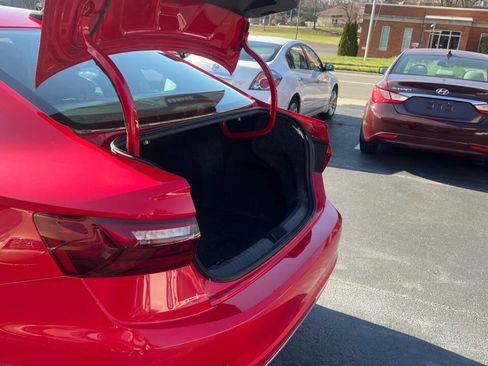 Used 2020 Volkswagen Jetta S image 10