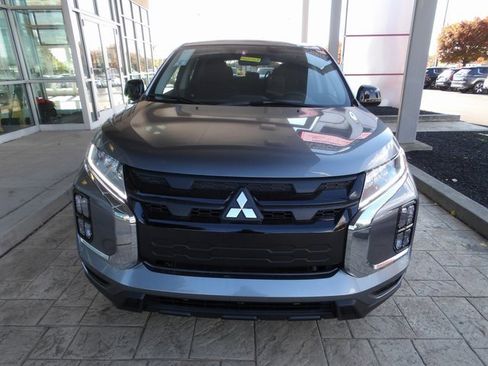 New 2025 Mitsubishi Outlander Sport LE image 2