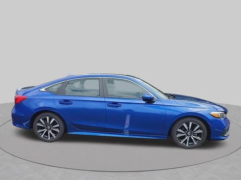 Certified 2024 Honda Civic EX image 11