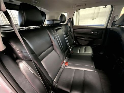 Used 2023 Nissan Rogue SL w/ SL Premium Package AWD/4WD image 15