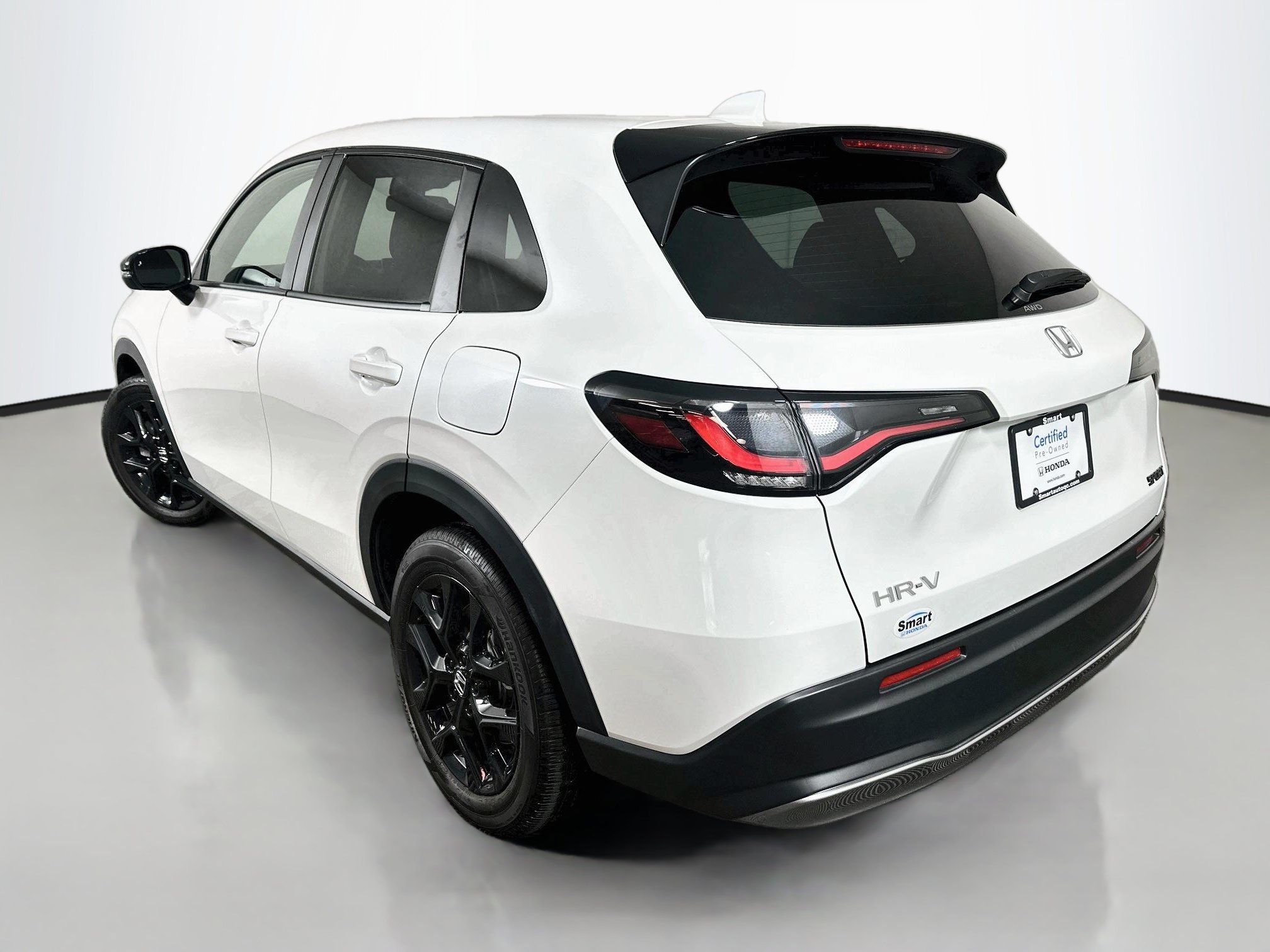 Used 2024 Honda HR-V Sport image 5