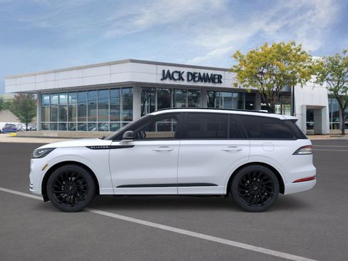New 2026 Lincoln Aviator Reserve AWD/4WD image 3