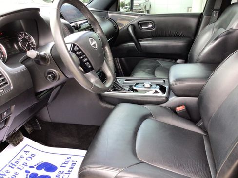 Used 2023 Nissan Armada SL w/ Midnight Edition Package RWD image 2