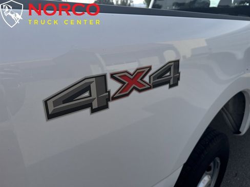 Used 2023 Ford F250 XL image 12