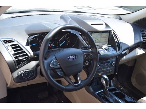 Used 2018 Ford Escape Titanium FWD image 13