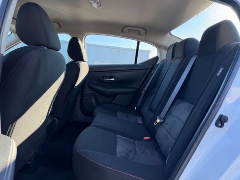 Used 2023 Nissan Sentra SR image 16