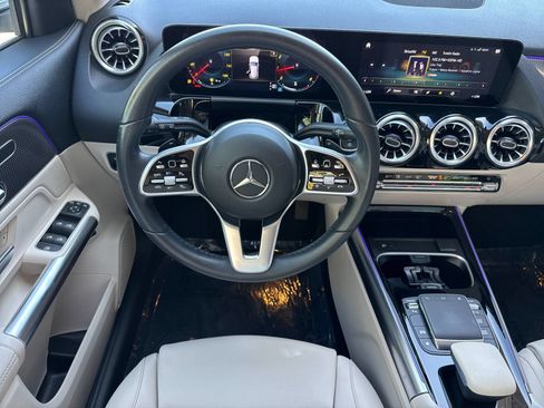 Used 2023 Mercedes-Benz GLA 250 image 13