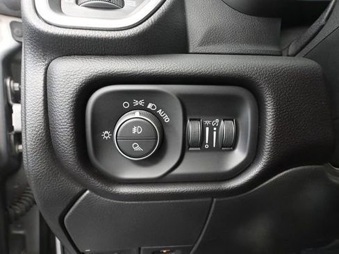 Used 2022 RAM 2500 Laramie AWD/4WD image 33