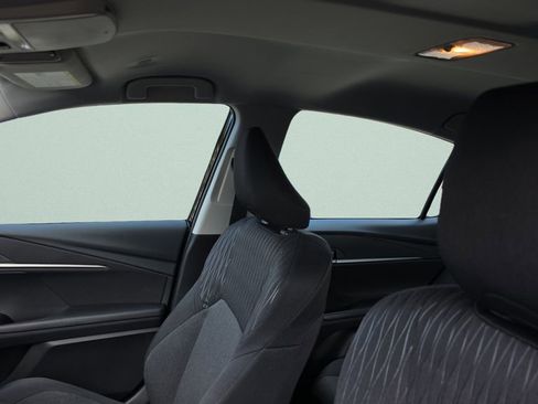 Used 2026 Toyota Camry LE image 28