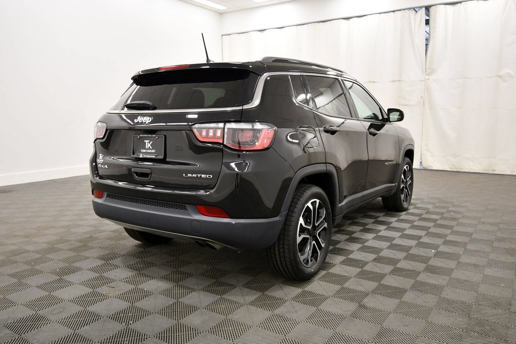Used 2022 Jeep Compass Limited AWD/4WD image 8