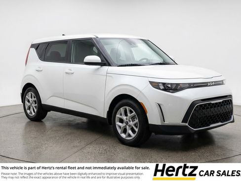 Used 2025 Kia Soul LX w/ LX Technology Package FWD image 1