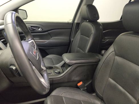 Used 2017 GMC Acadia SLT image 17