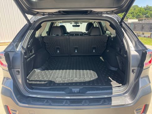 Used 2022 Subaru Outback Limited AWD/4WD image 19
