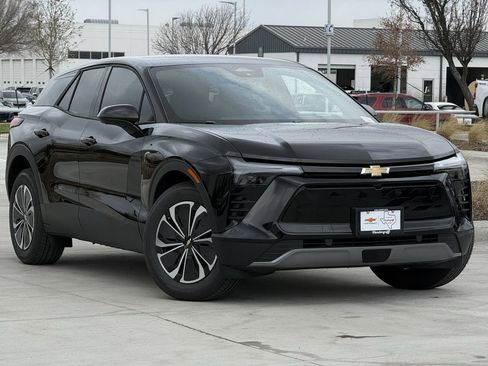 New 2026 Chevrolet Blazer EV LT image 2
