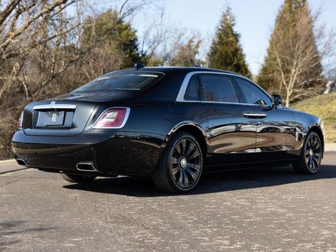 Certified 2021 Rolls-Royce Ghost Extended Wheelbase image 2