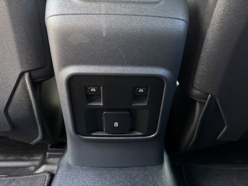 Used 2021 Ford Bronco Badlands image 12