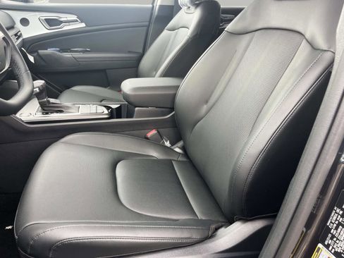 New 2026 Kia Sportage EX image 25
