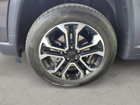 Used 2022 Jeep Compass Limited AWD/4WD image 9