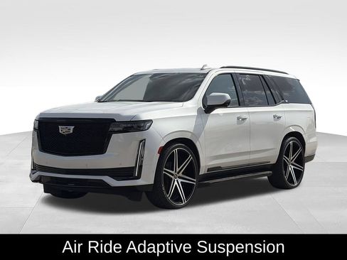 Used 2023 Cadillac Escalade Sport w/ Touring Package AWD/4WD image 5